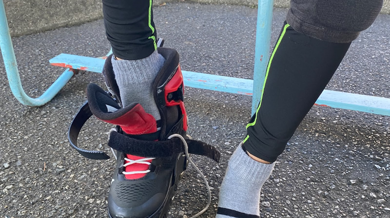 ひじプロテクター